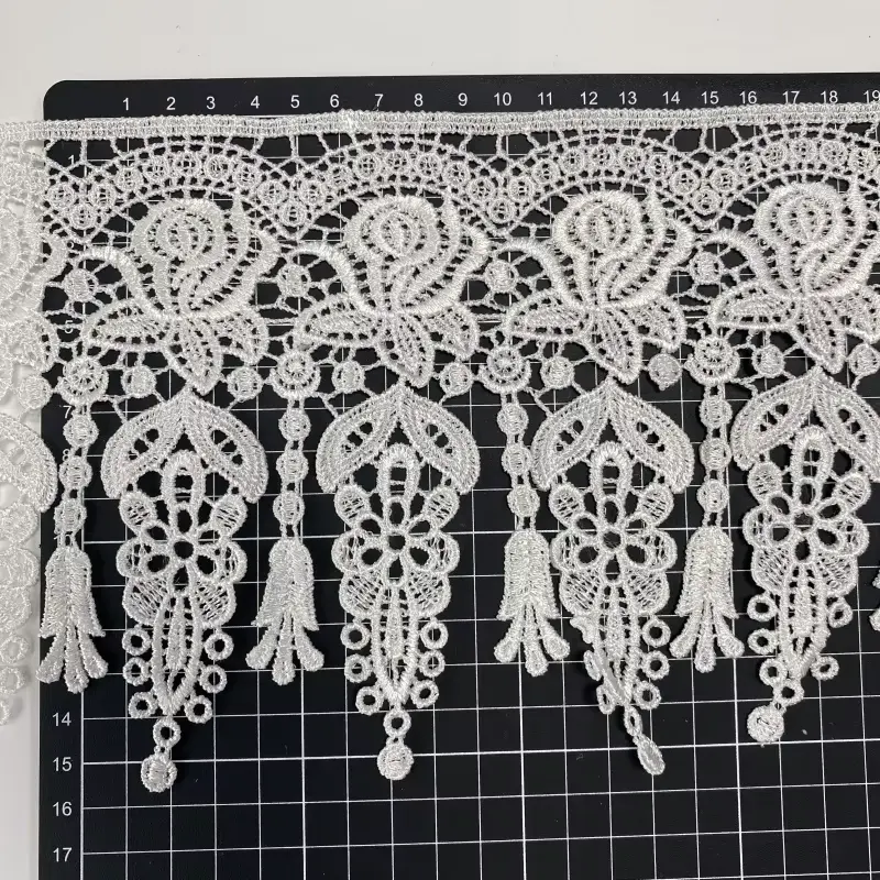 Customizable Fashionable And Exquisite Mesh Polyester Embroidered Lace For Women S Clothing